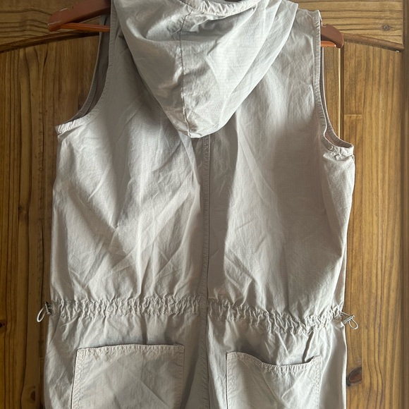 Zara jumper. Xl but fits more like large - Picture 2 of 4